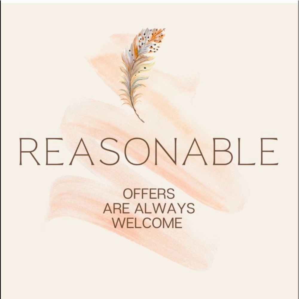 ALWAYS MAKE AN OFFER ON ITEMS YOU LIKE!